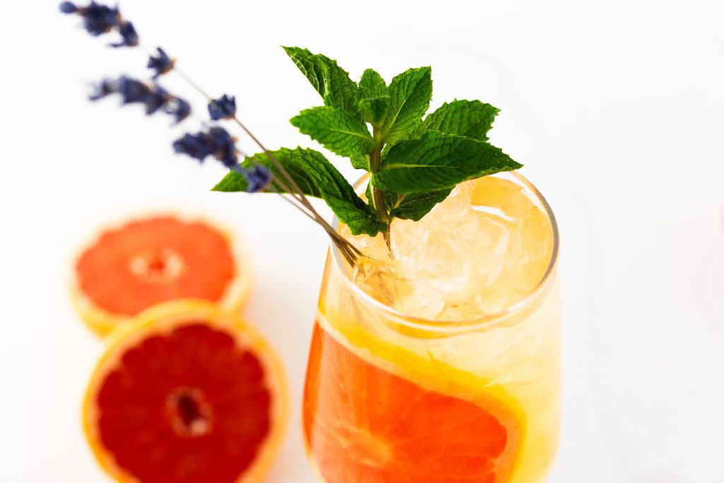 Mocktail with grapefruit