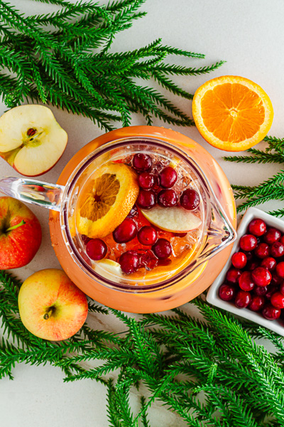 Festive holiday punch recipe without alcohol