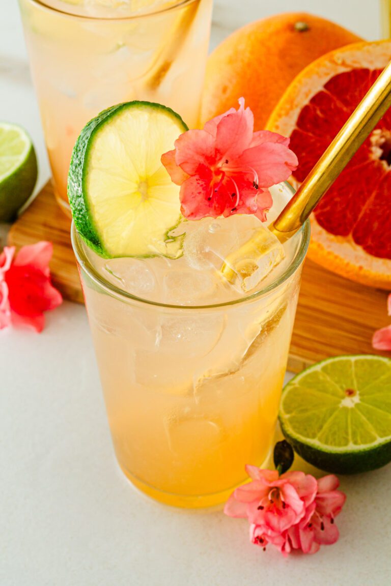 Grapefruit Mocktails with Fresh Grapefruit